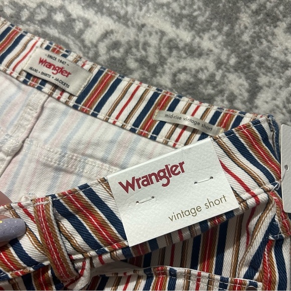 Wrangler Vintage Short Mid-Rise American Stripe Shorts NWT Size 10 - Picture 5 of 8